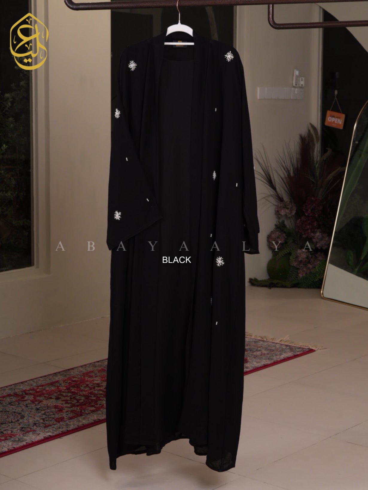 Aura Abaya