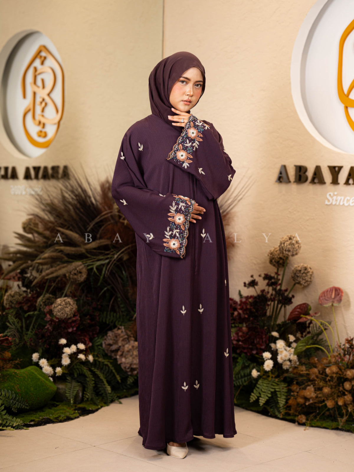 (PRE-ORDER) Qamar Abaya