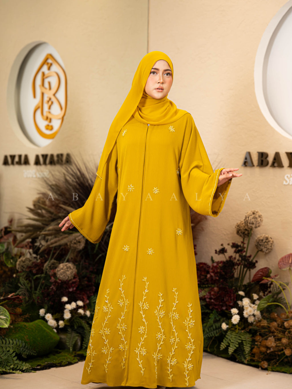 (PRE-ORDER) Thara Abaya