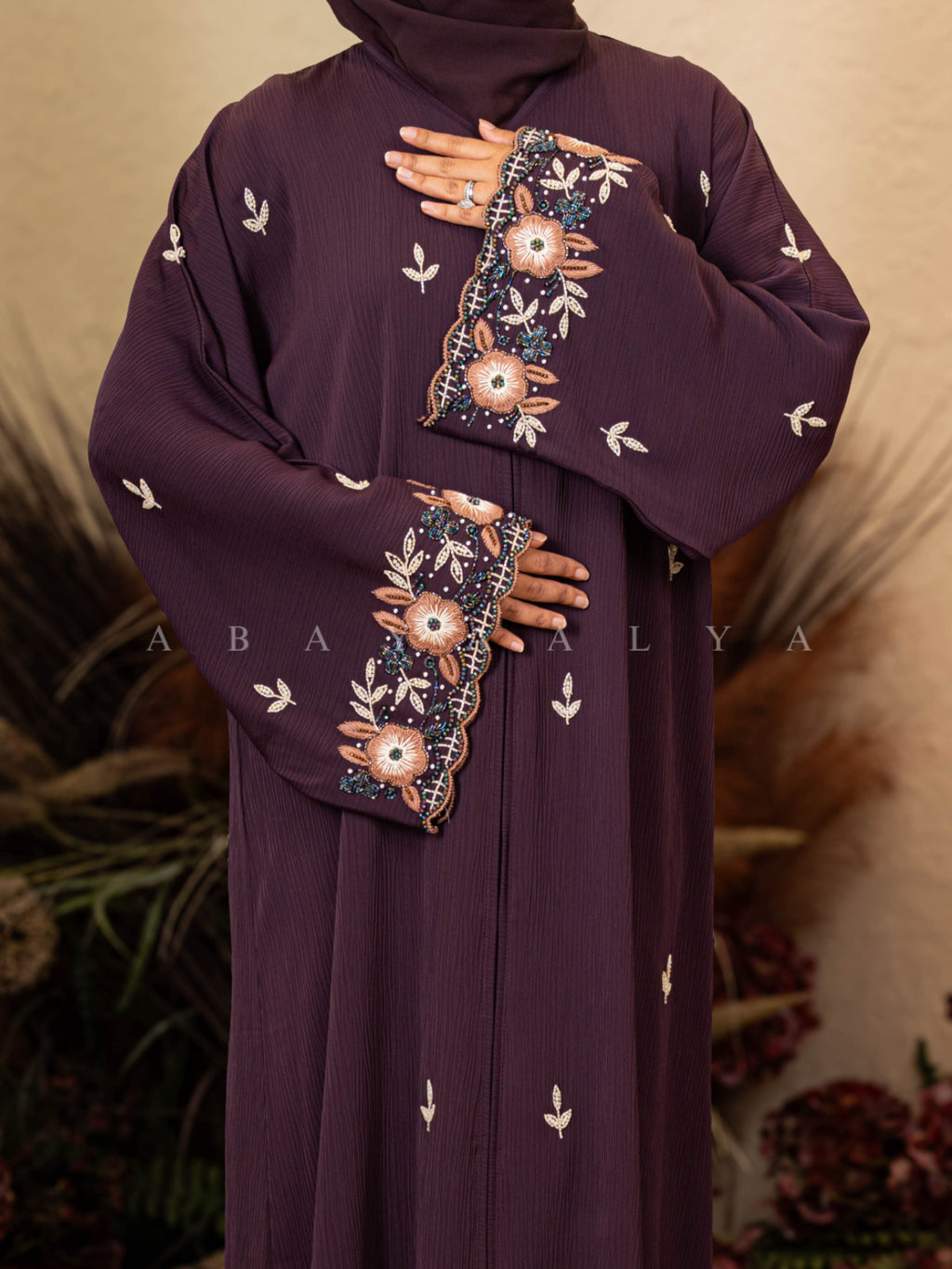 (PRE-ORDER) Qamar Abaya