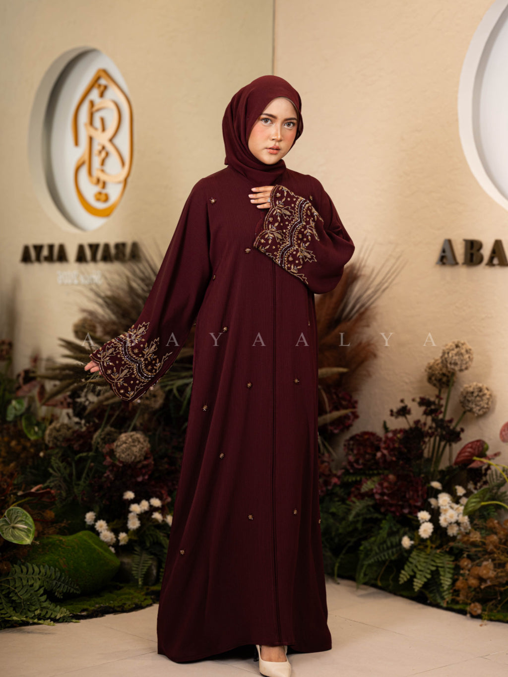 Saliha Abaya
