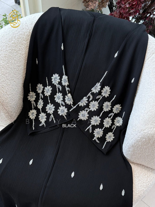 Aleesa Abaya