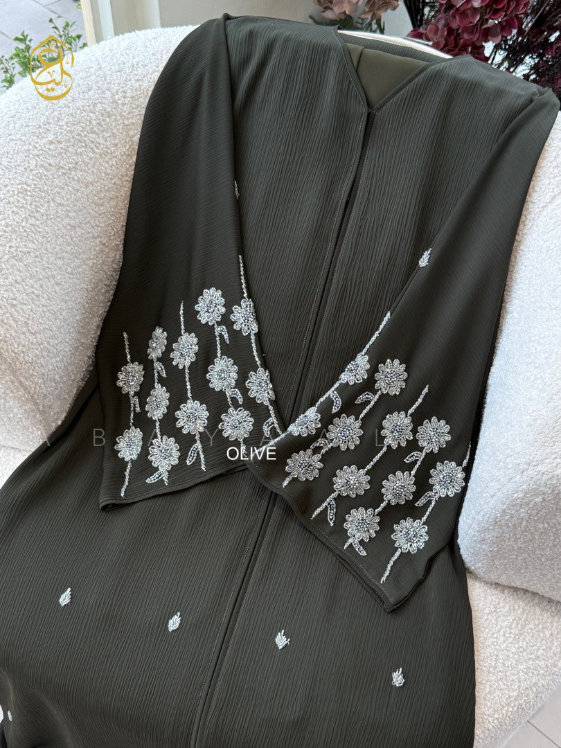 Aleesa Abaya