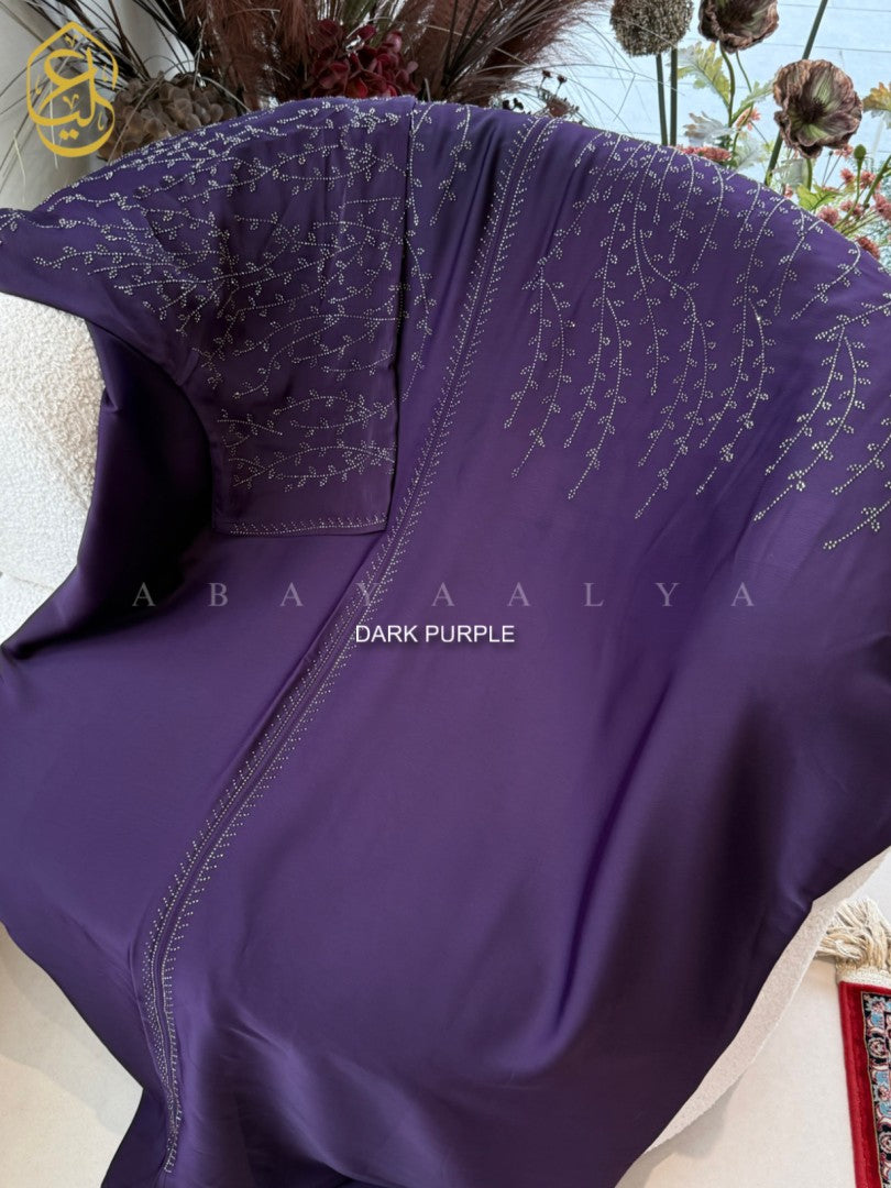Ameena Abaya