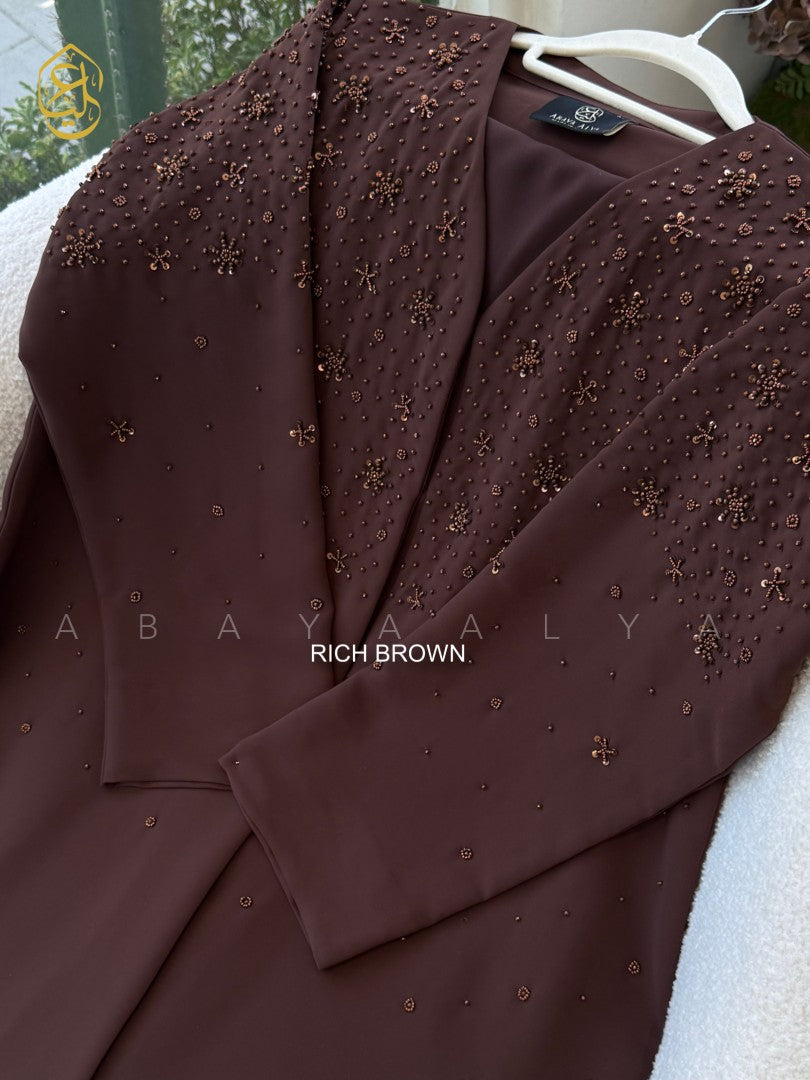 Madeeha Abaya