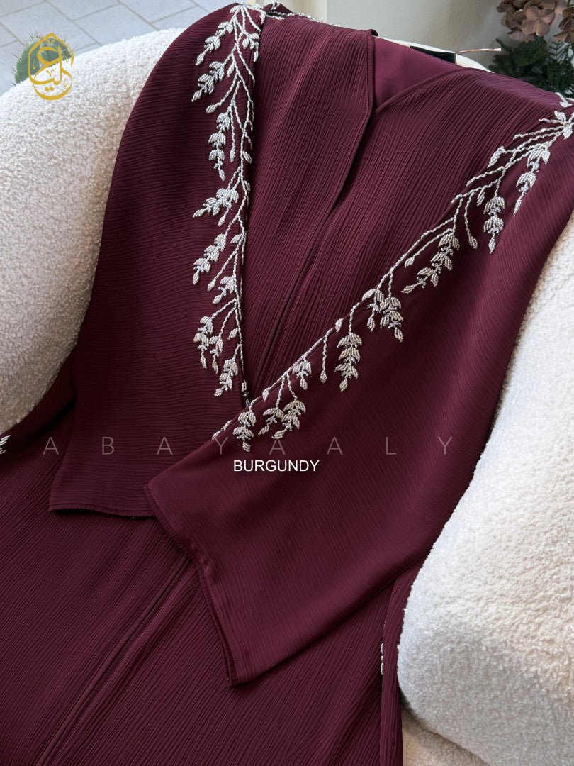 Nayla Abaya