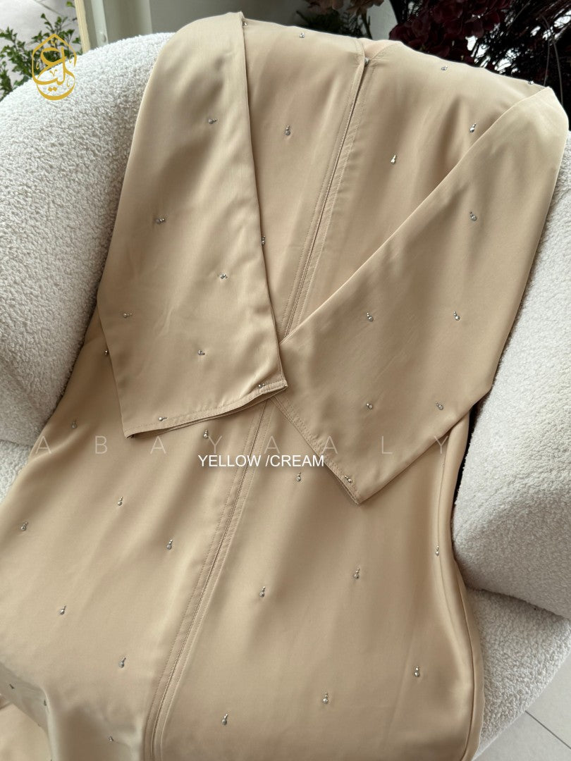Salama Abaya